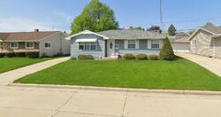Pre-foreclosure in  West Blvd Racine, WI 53405