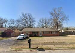 Pre-foreclosure in  Flamingo Ln Montgomery, AL 36116