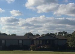 Pre-foreclosure in  Eastgate Loop Ardmore, OK 73401