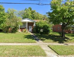 Pre-foreclosure in  CENTER PARK DR Florence, KY 41042