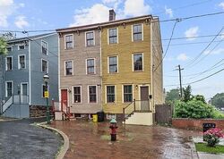 Pre-foreclosure in  Clay St Trenton, NJ 08611