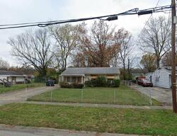 Pre-foreclosure in  Shasta Trl Louisville, KY 40213