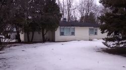 Pre-foreclosure in  Macarthur Rd Waukesha, WI 53188
