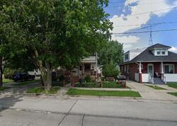 Pre-foreclosure in  22nd Ave Kenosha, WI 53140