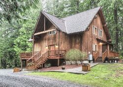Pre-foreclosure in  McElroy Rd Arlington, WA 98223