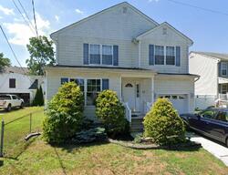 Pre-foreclosure in  White St Middletown, NJ 07748