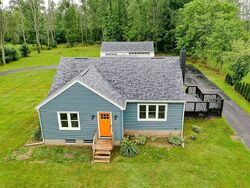 Pre-foreclosure in  Bailey Rd Hilton, NY 14468