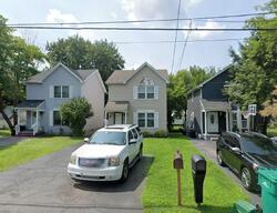 Pre-foreclosure in  Knapp Ave Rochester, NY 14609