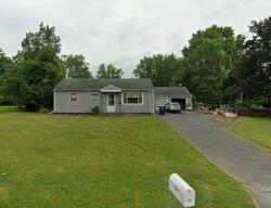 Pre-foreclosure in  Quinn Rd Rochester, NY 14623