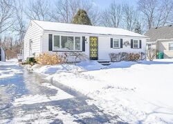 Pre-foreclosure in  Elmore Dr Rochester, NY 14606