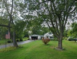 Pre-foreclosure in  Bowen Rd Lancaster, NY 14086