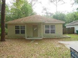 Pre-foreclosure in  Montgomery Dr Crawfordville, FL 32327