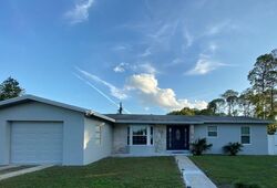 Pre-foreclosure in  Hager Ct Deltona, FL 32725