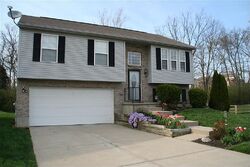 Pre-foreclosure in  Berlander Dr Independence, KY 41051