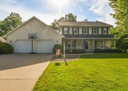 Pre-foreclosure in  Pinecrest Rd Green Bay, WI 54313