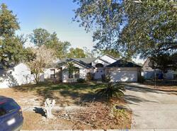 Pre-foreclosure in  Canby Cir Ocoee, FL 34761
