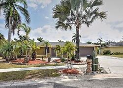 Pre-foreclosure in  Adelphi Ct Fort Myers, FL 33919