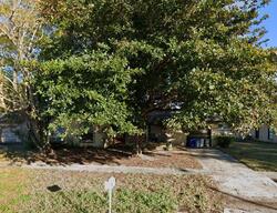Pre-foreclosure in  Ridgeway Dr North Fort Myers, FL 33903