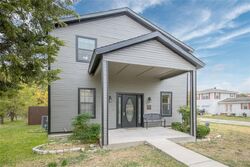  Faulkner Ave, Ennis TX