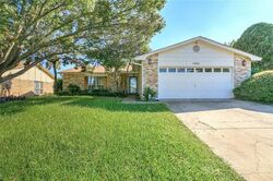 Pre-foreclosure in  Misty Meadow Dr S Fort Worth, TX 76133