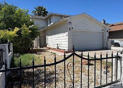 Pre-foreclosure in  Sirnoble St Las Vegas, NV 89110