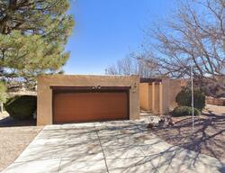 Pre-foreclosure in  Alegria Ct NW Albuquerque, NM 87114
