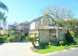 Pre-foreclosure in  Woodlands Dr Huntington Beach, CA 92648