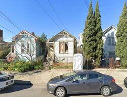 Pre-foreclosure in  Center St Oakland, CA 94607