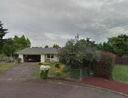 Pre-foreclosure in  NW 102nd Cir Vancouver, WA 98685