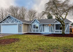 Pre-foreclosure in  NE 126th Ave Vancouver, WA 98682