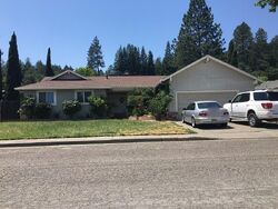  Chablis Cir, Saint Helena CA