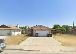 Pre-foreclosure in  Crowell St Livingston, CA 95334