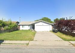 Pre-foreclosure in  East Ave Livingston, CA 95334