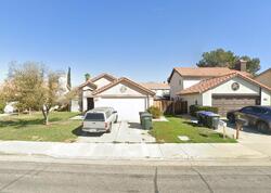 Pre-foreclosure in  Merced Way Hemet, CA 92545