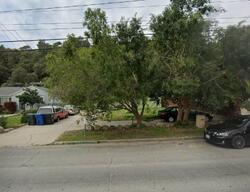 Pre-foreclosure in  Ojai Rd Santa Paula, CA 93060