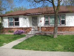 Pre-foreclosure in  Michigan Ave Manteca, CA 95337