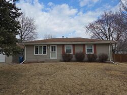 Pre-foreclosure in  18th St Port Byron, IL 61275
