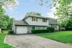 Pre-foreclosure in  Green Briar Ln Riverton, NJ 08077