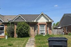 Pre-foreclosure in  Brookline Ct Sw Decatur, AL 35603