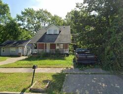 Pre-foreclosure in  N Midland Dr Pontiac, MI 48342