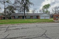 Pre-foreclosure in  Las Cienega Blvd Temple, TX 76502