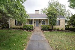 Pre-foreclosure in  S Albert Pike Ave Fort Smith, AR 72903