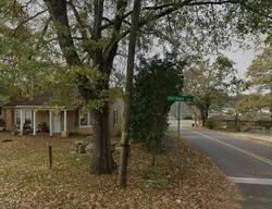 Pre-foreclosure in  Herman Ave Tuscaloosa, AL 35401