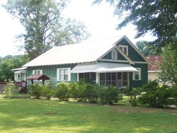 Pre-foreclosure in  35th St Valley, AL 36854