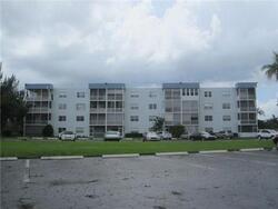 Pre-foreclosure in  SUNRISE LAKES DR E  Fort Lauderdale, FL 33322