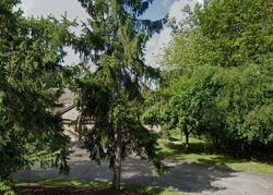 Pre-foreclosure in  Oakview Way Franklin, MI 48025
