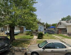 Pre-foreclosure in  Kayton Ave San Antonio, TX 78210
