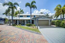 Pre-foreclosure in  Nw 8th St Dania, FL 33004
