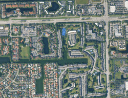 Pre-foreclosure in  S Hollybrook Dr  Hollywood, FL 33025