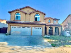 Pre-foreclosure in  La Casa Dr Moreno Valley, CA 92555